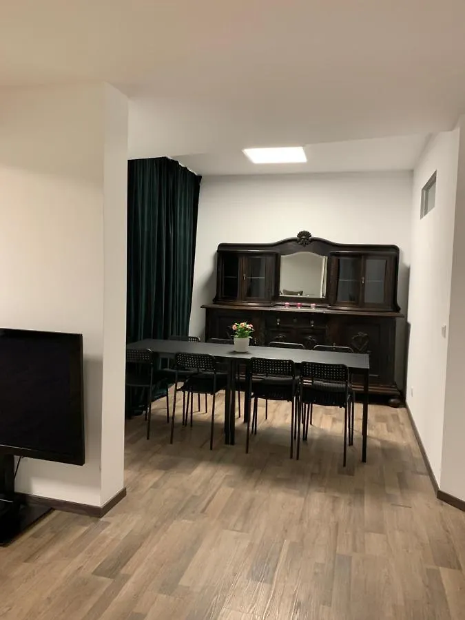 Quarto em Acomodações Particulares Aachener Weiher Apartment Colónia